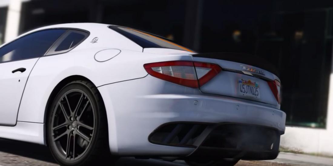 Driving Maserati Simulator 3D