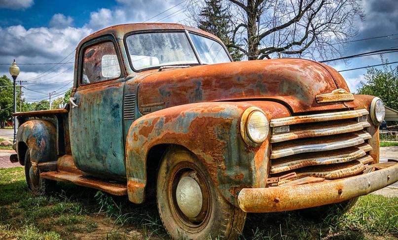 Old Pickup Driving